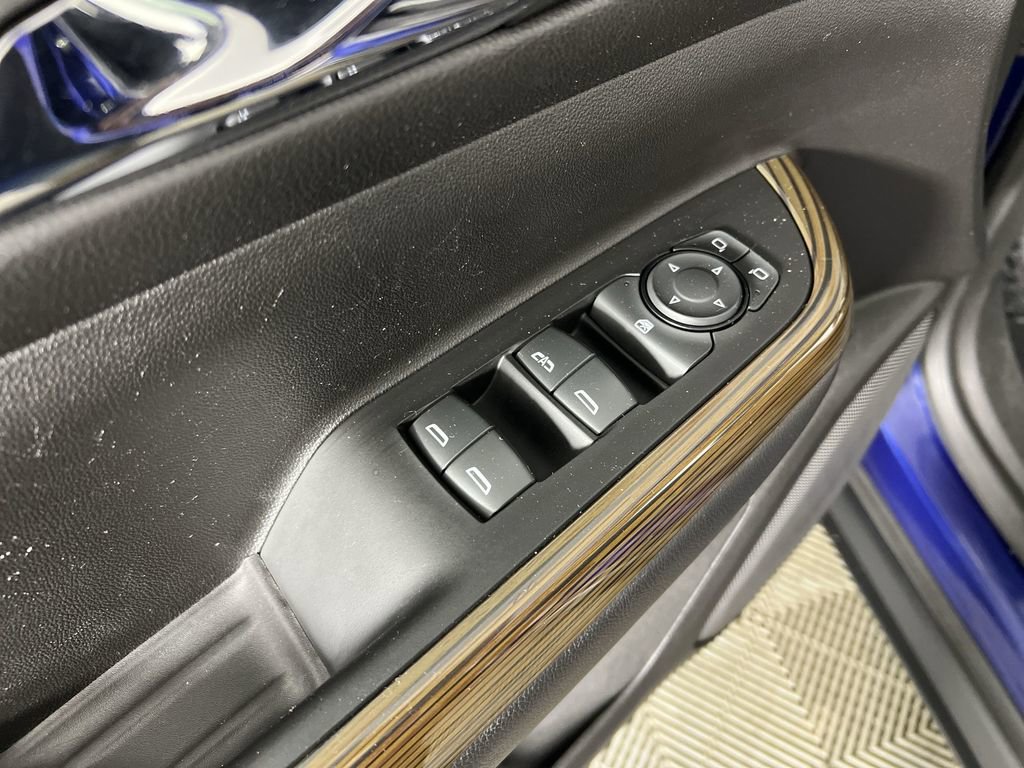 Certified 2023 GMC Acadia SLE w/ Driver Convenience Package image 23