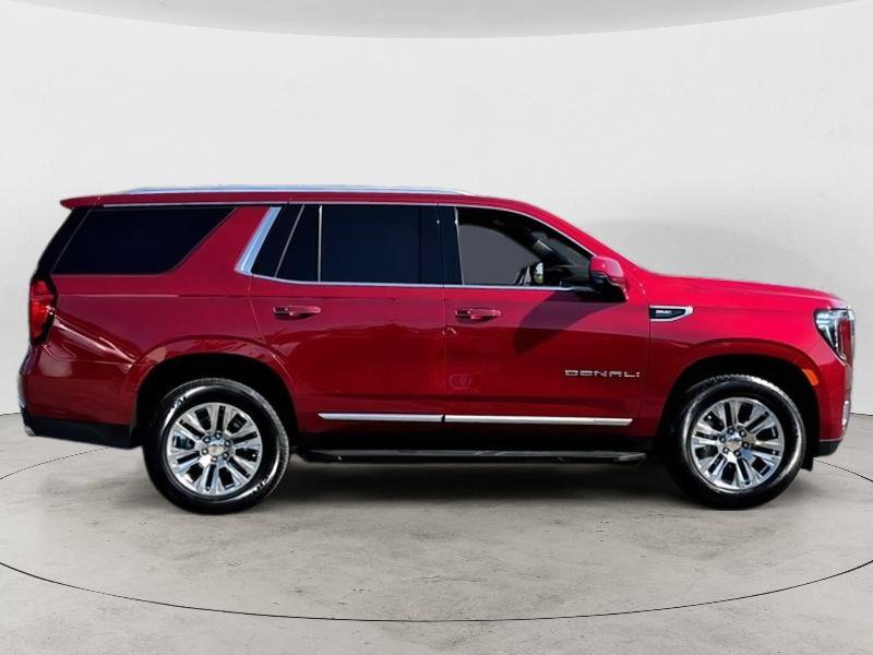 Used 2024 GMC Yukon Denali image 2