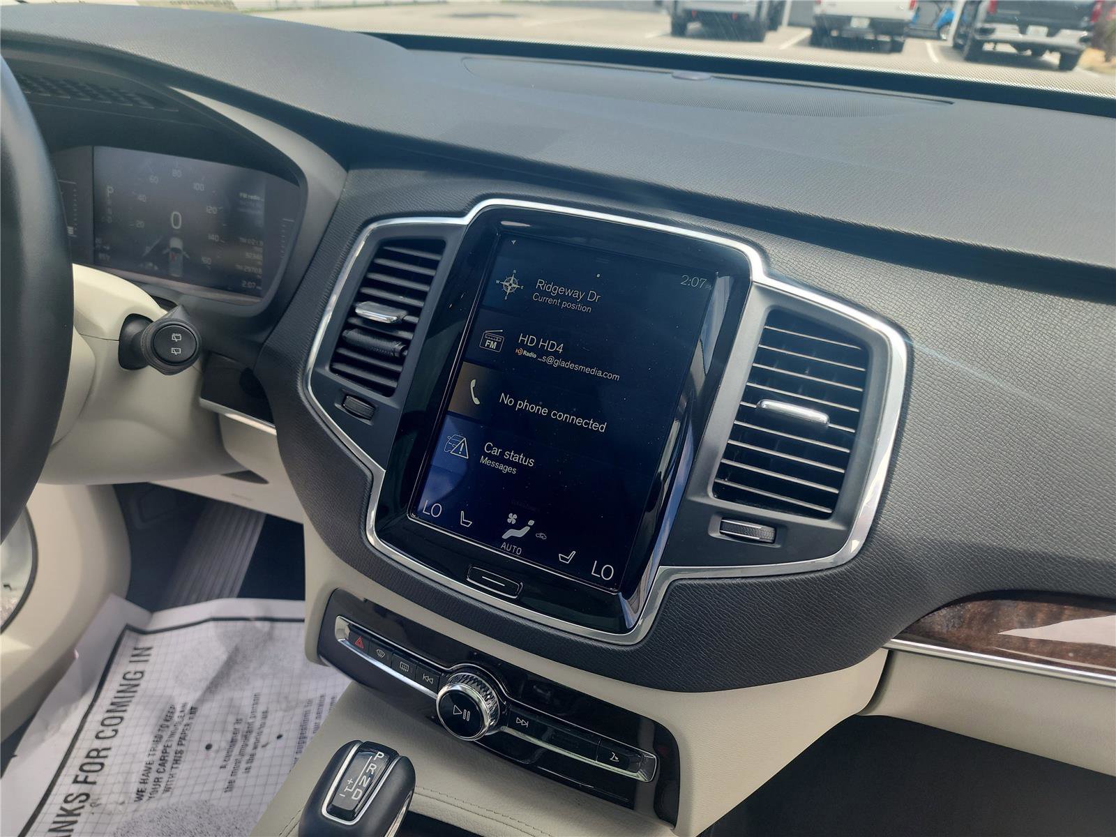 Used 2019 Volvo XC90 T5 Momentum image 29