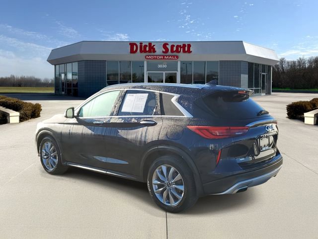 Used 2021 INFINITI QX50 Essential image 3