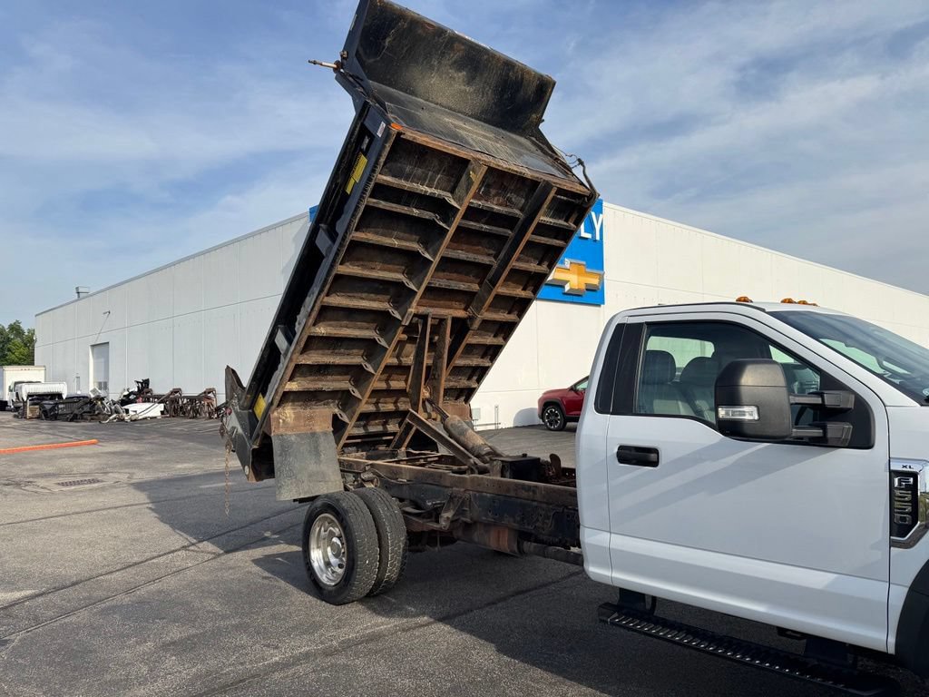 Used 2017 Ford F550 4x4 Regular Cab Super Duty image 25
