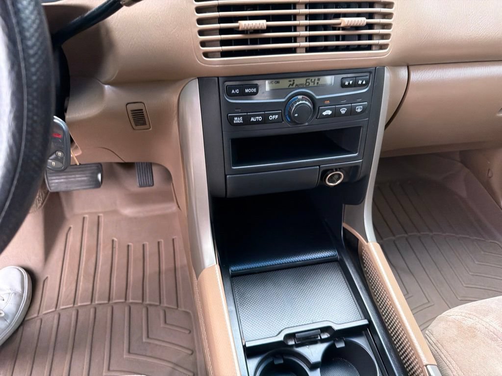 Used 2004 Honda Pilot EX image 13