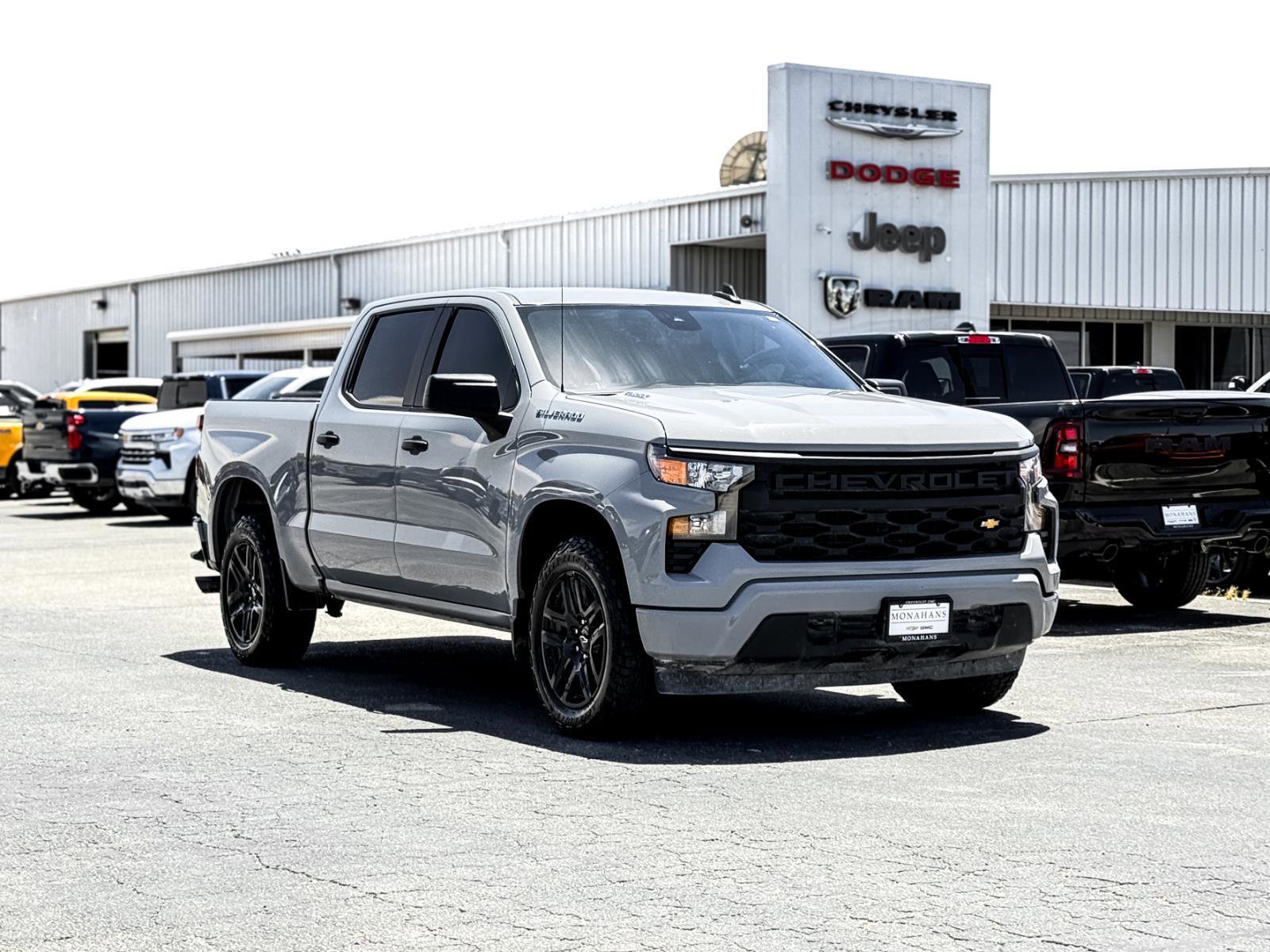 Certified 2024 Chevrolet Silverado 1500 Custom RWD image 3