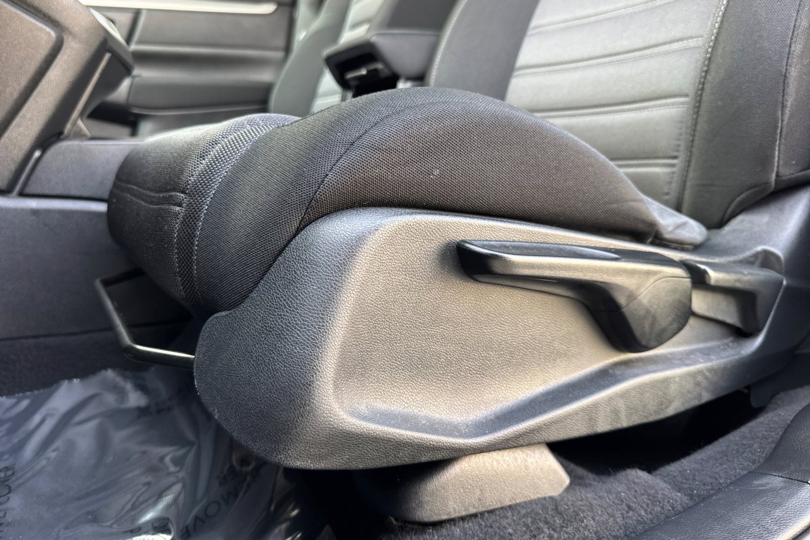 Used 2020 Honda CR-V LX image 14