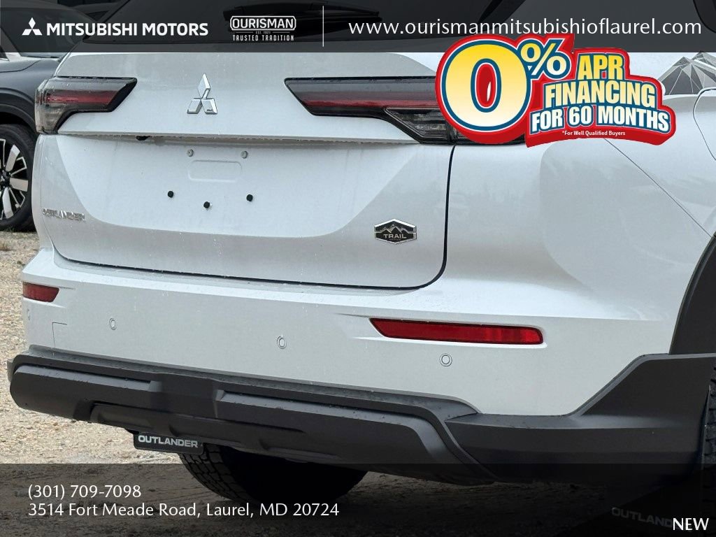New 2025 Mitsubishi Outlander Trail Edition image 4