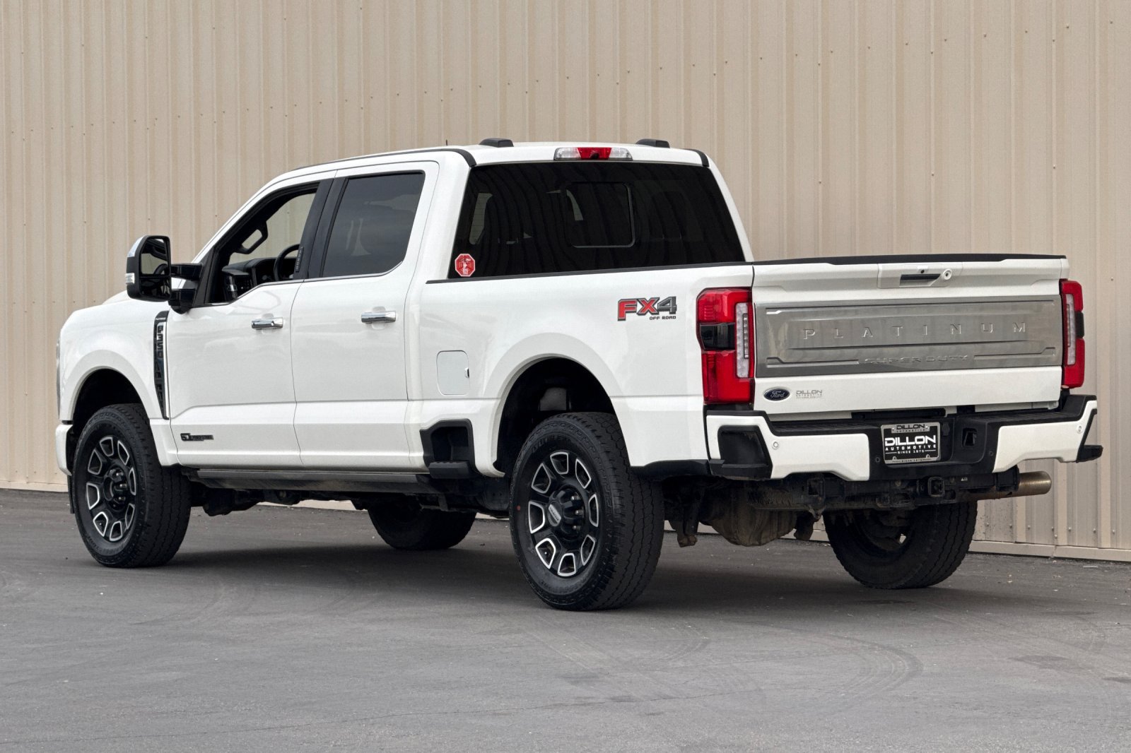 Used 2023 Ford F350 Platinum AWD/4WD image 5