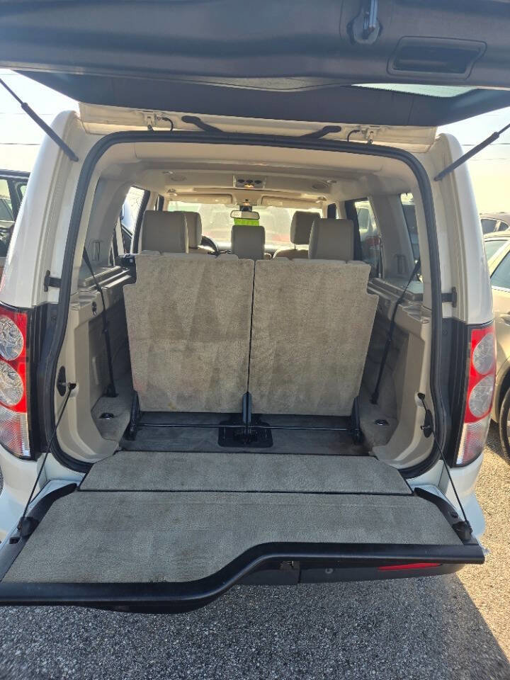 Used 2010 Land Rover LR4 HSE AWD/4WD image 17