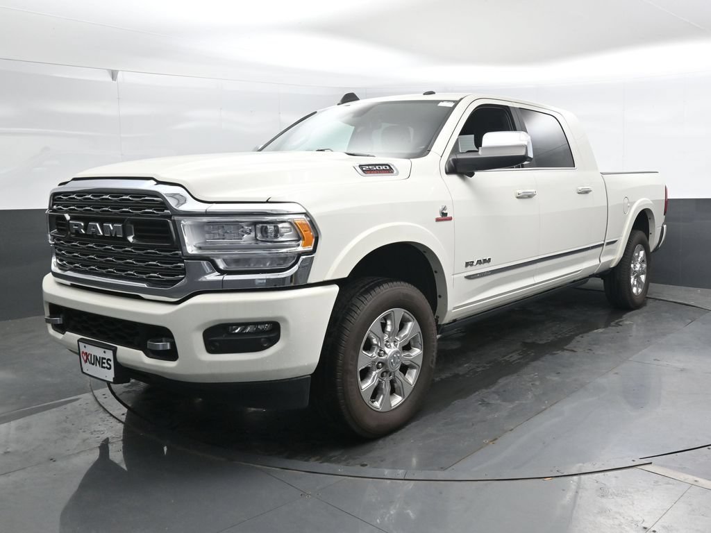 Used 2022 RAM 2500 Limited AWD/4WD image 9
