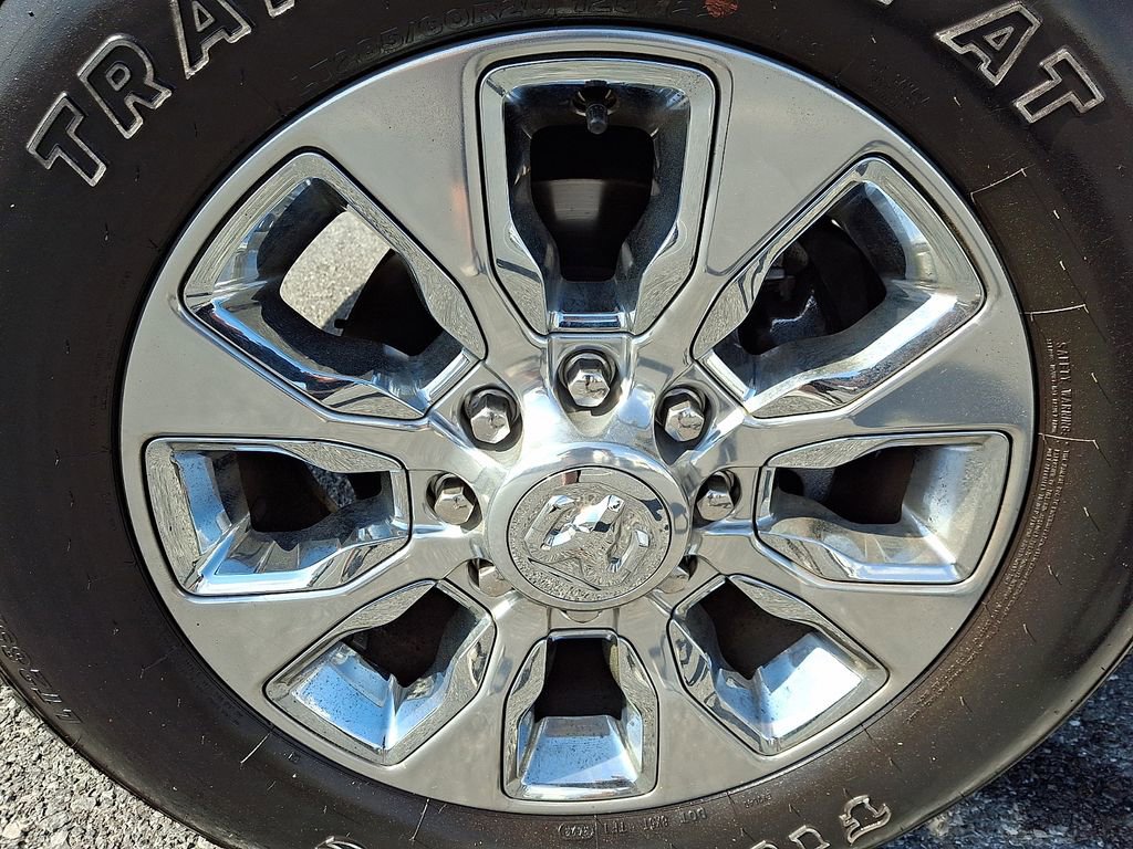 Used 2024 RAM 3500 Limited AWD/4WD image 10