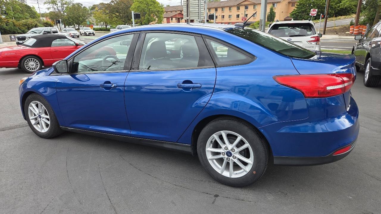 Used 2018 Ford Focus SE FWD image 12
