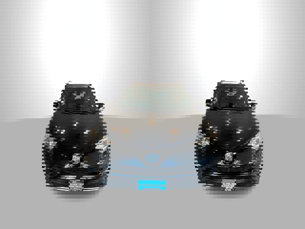 Used 2017 Toyota RAV4 SE w/ Advanced Technology Package image 3