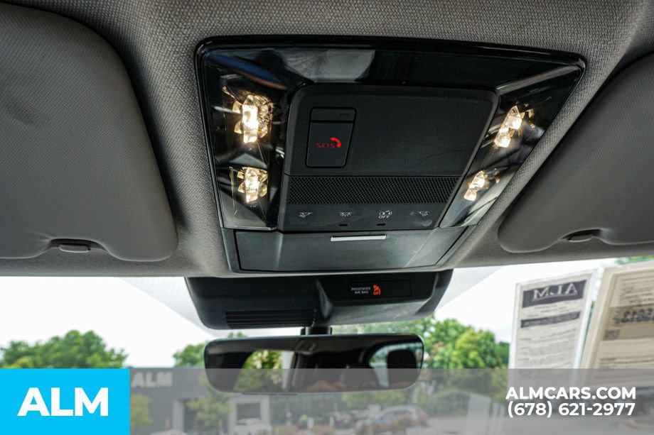 Used 2025 Mitsubishi Outlander SE FWD image 34