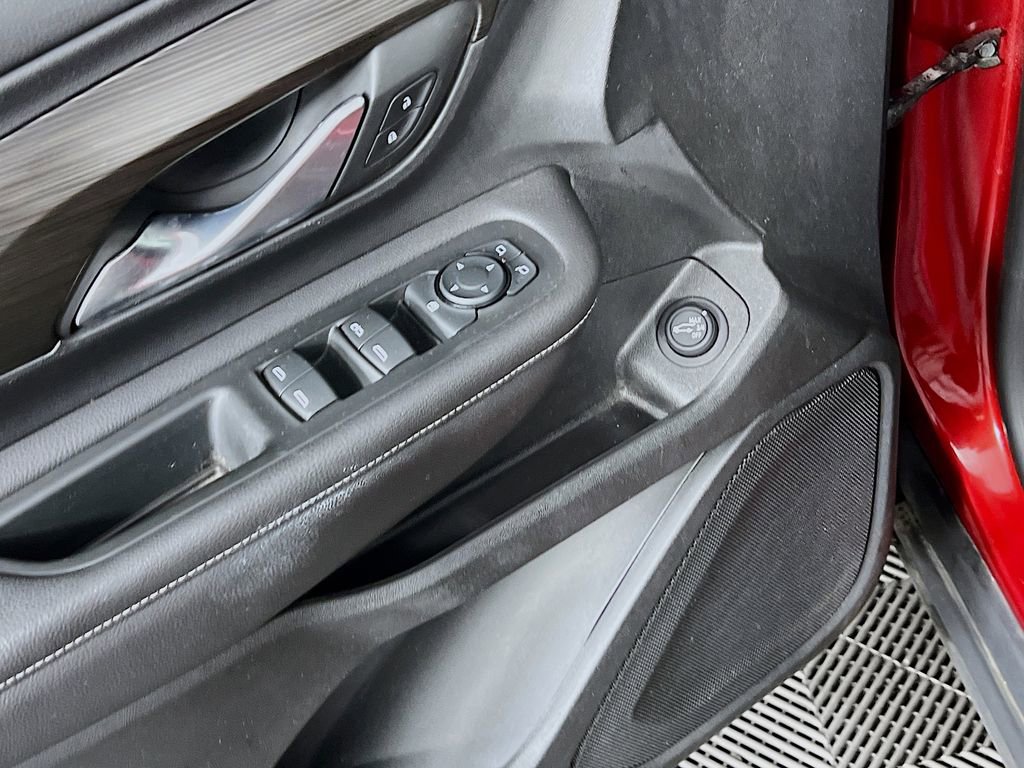 Certified 2022 GMC Terrain SLE w/ Driver Convenience Package image 18