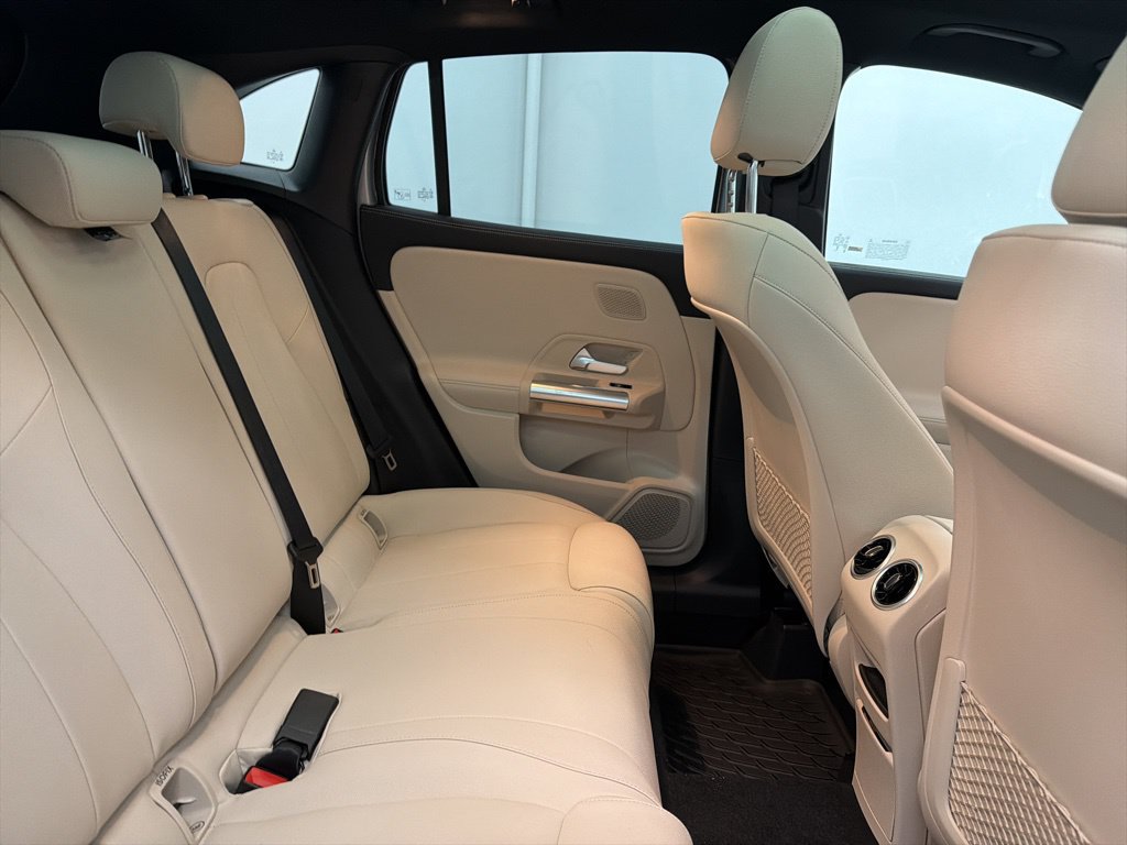 Used 2026 Mercedes-Benz GLA 250 image 26