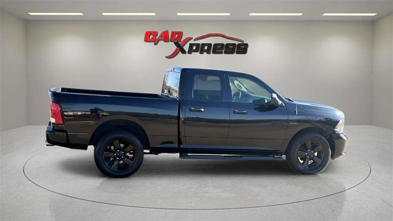 Used 2018 RAM 1500 Express w/ Black Ram 1500 Express Group image 8