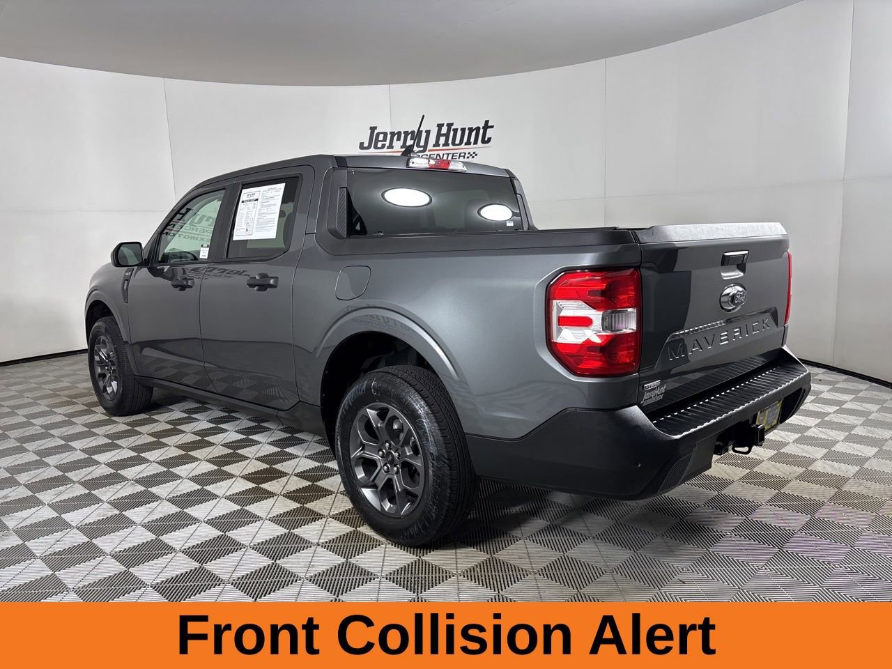 Used 2024 Ford Maverick XLT image 7