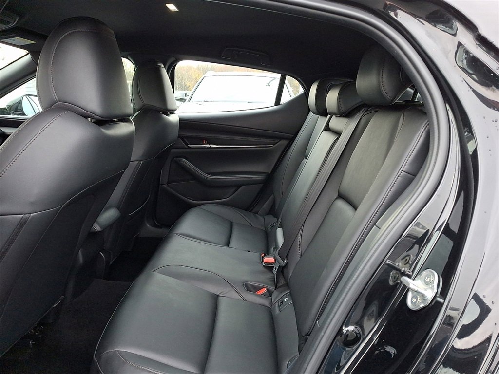 Used 2024 MAZDA MAZDA3 s image 10