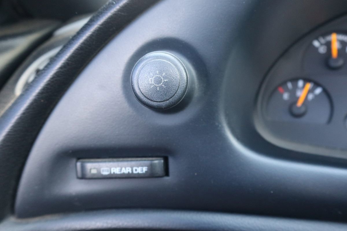 Used 1998 Ford Mustang GT image 26