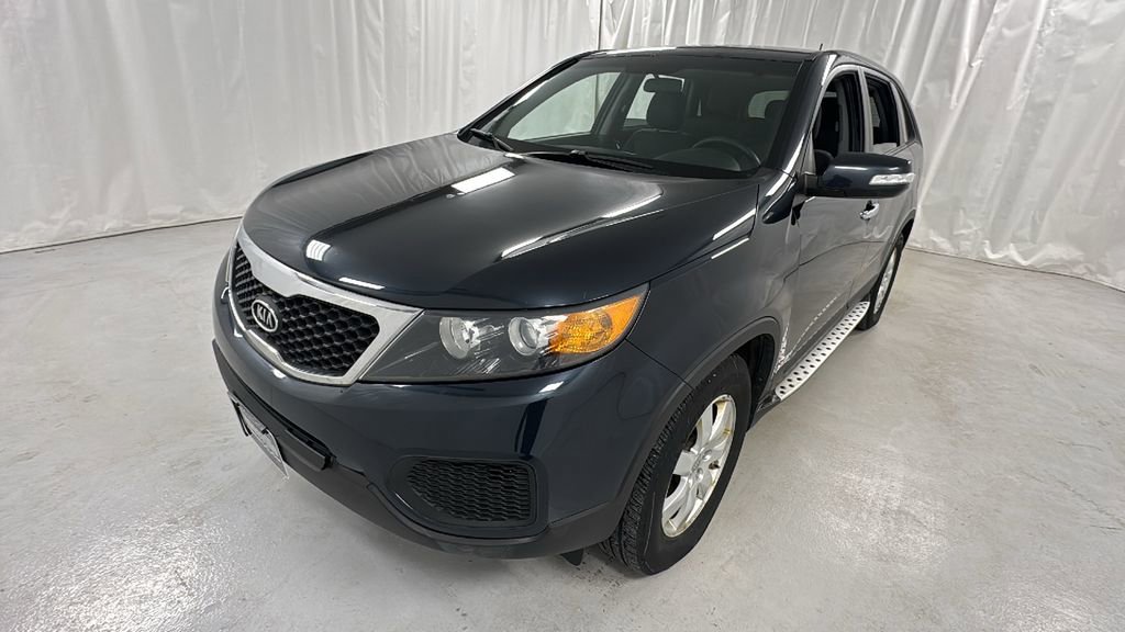 Used 2013 Kia Sorento LX w/ Third Row Pkg image 7