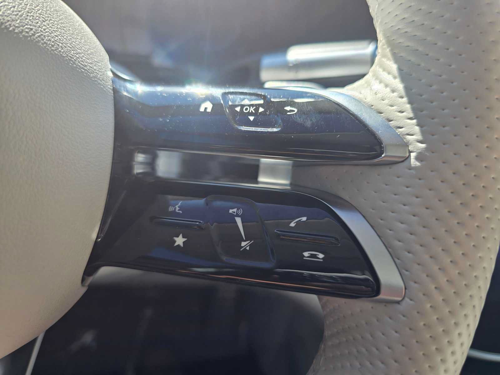 Certified 2024 Mercedes-Benz EQS 580 4MATIC Sedan image 31