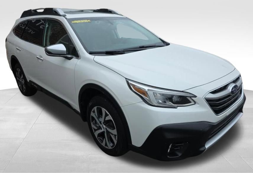 Used 2020 Subaru Outback Touring w/ Popular Package #2 AWD/4WD image 3