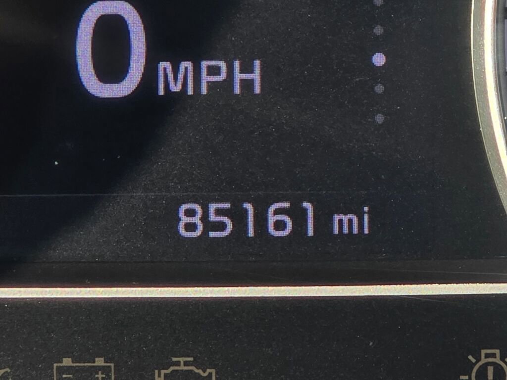 Used 2019 Kia Niro LX image 29