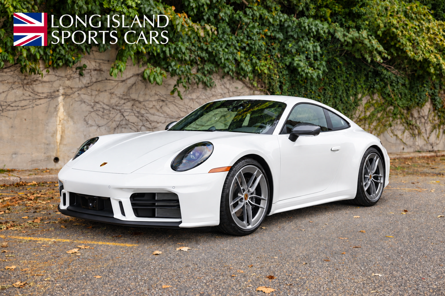 Used 2025 Porsche 911 Carrera RWD image 1