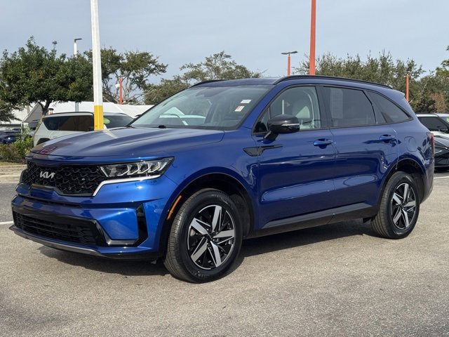 Certified 2022 Kia Sorento S
