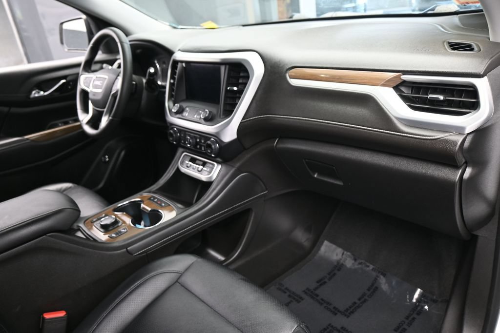 Used 2023 GMC Acadia SLE w/ Driver Convenience Package FWD image 49