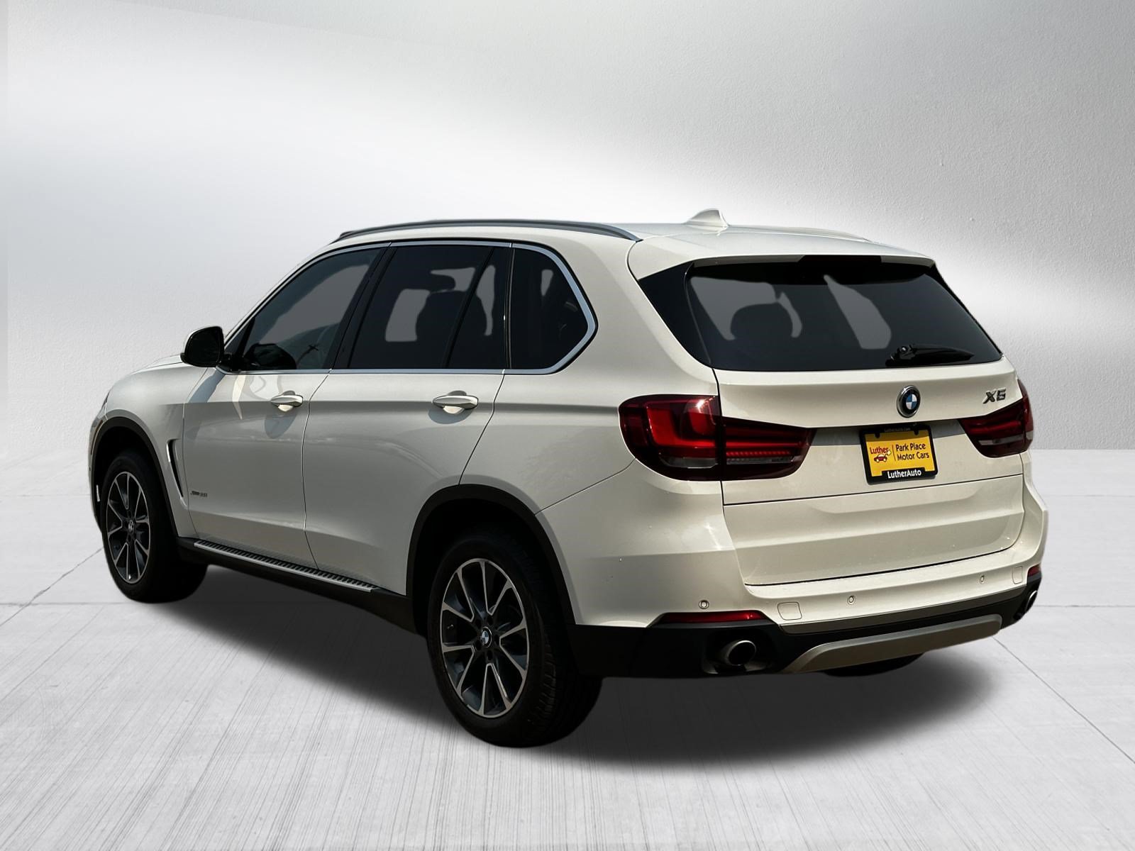 Used 2015 BMW X5 xDrive35i AWD/4WD image 5