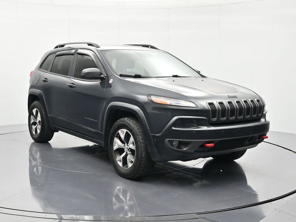 Used 2016 Jeep Cherokee Trailhawk w/ Comfort/Convenience Group image 3