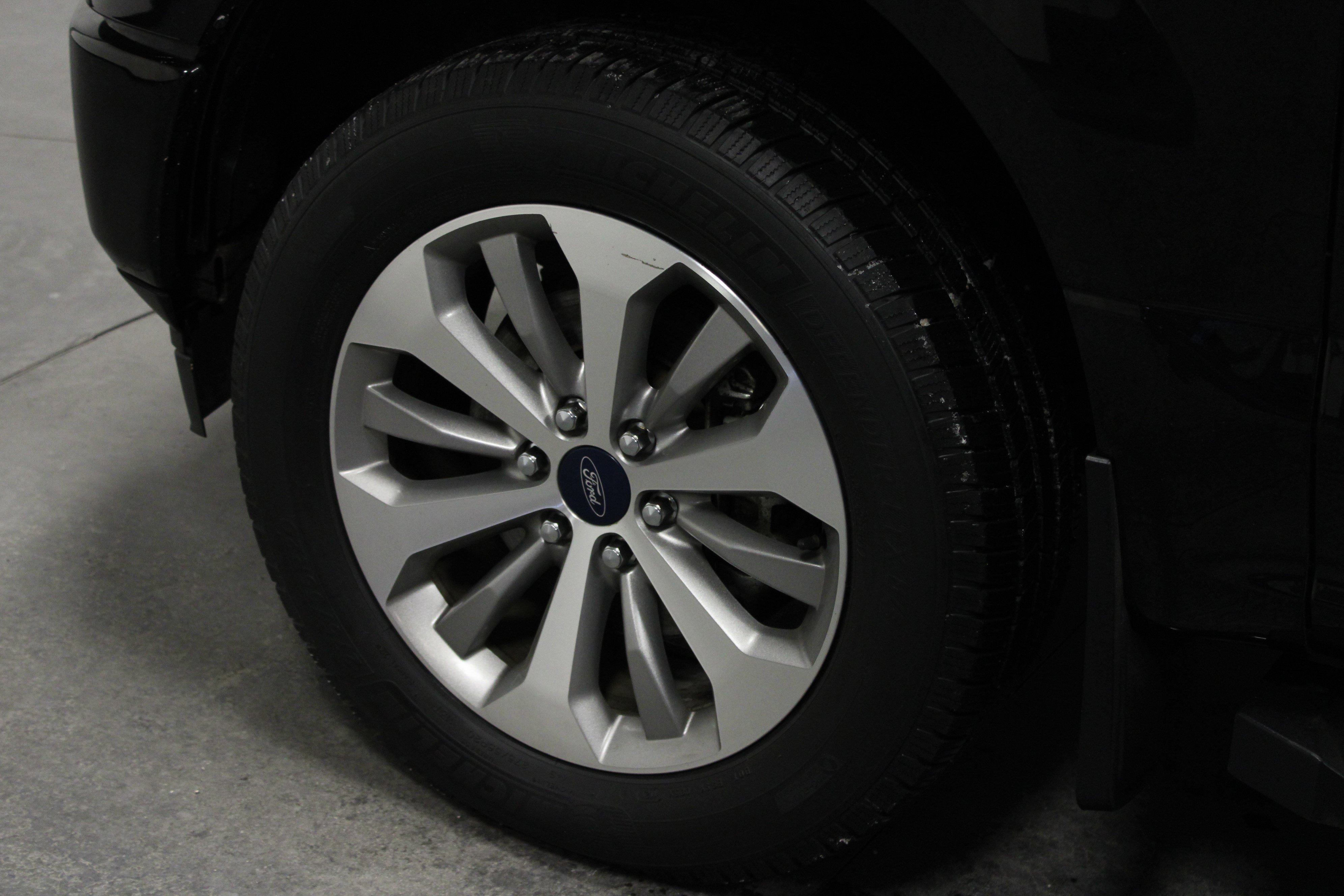 Used 2018 Ford F150 XL w/ Equipment Group 101A Mid image 10