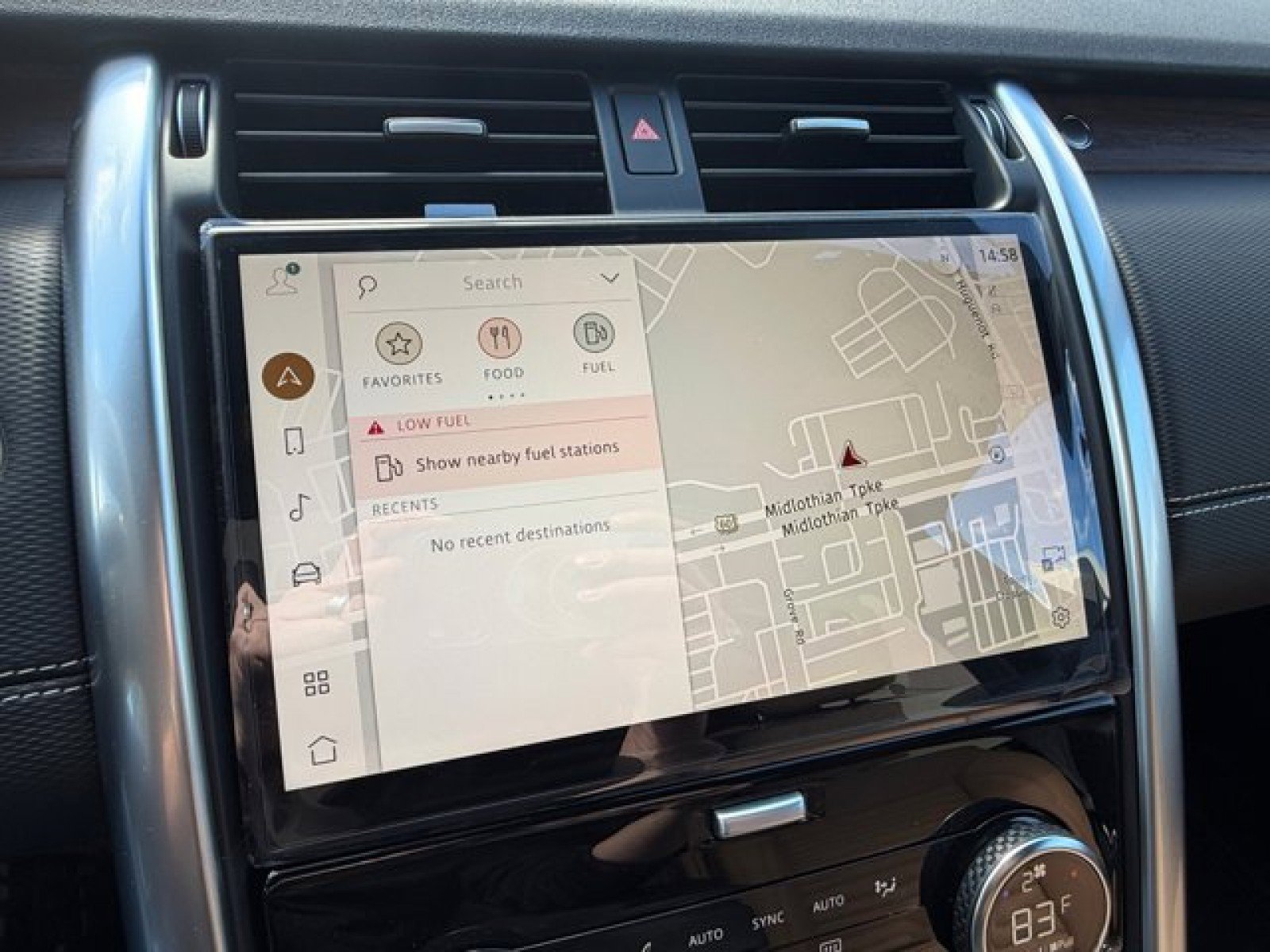 New 2026 Land Rover Discovery Dynamic SE AWD/4WD image 16
