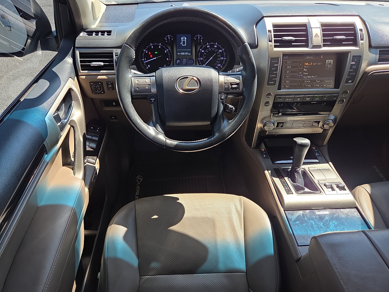 Used 2018 Lexus GX 460 w/ Navigation Package AWD/4WD image 11