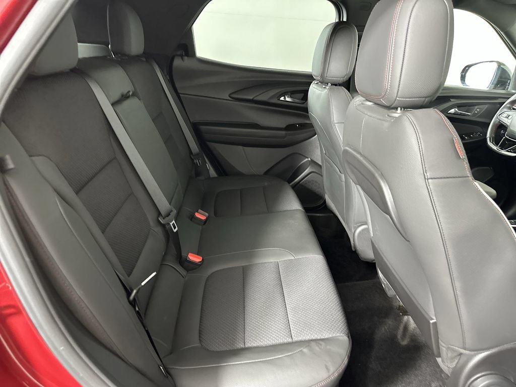 Used 2021 Chevrolet TrailBlazer RS w/ Convenience Package AWD/4WD image 28