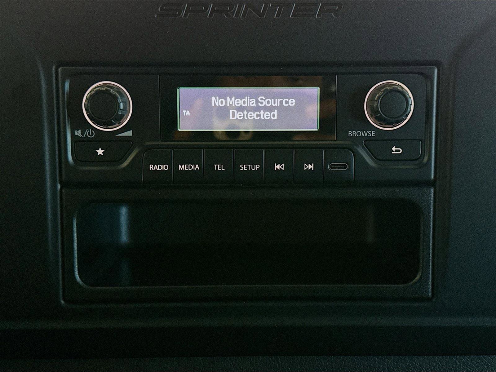 Used 2022 Mercedes-Benz Sprinter 2500 image 13