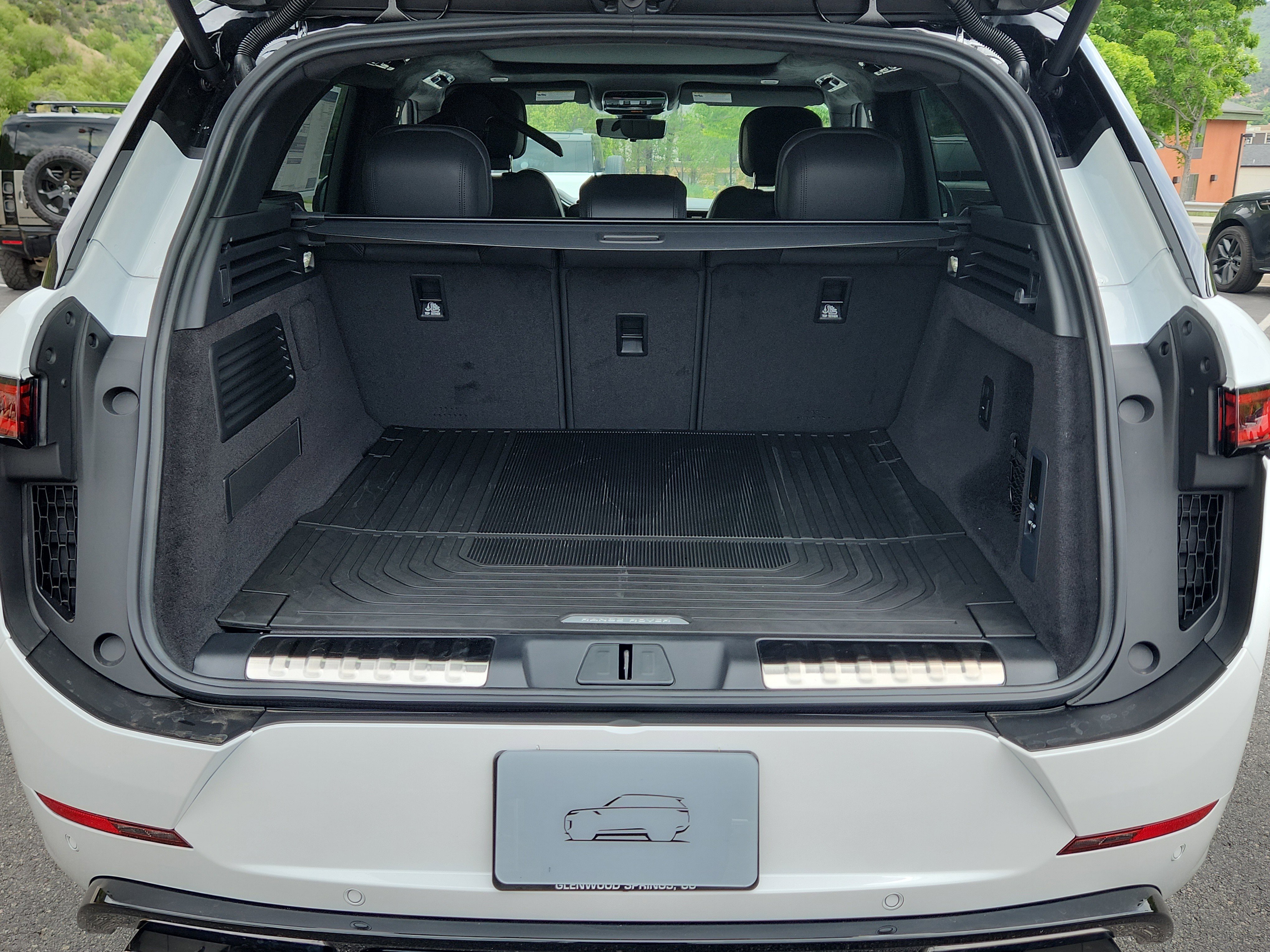 New 2025 Land Rover Range Rover Sport Autobiography image 16