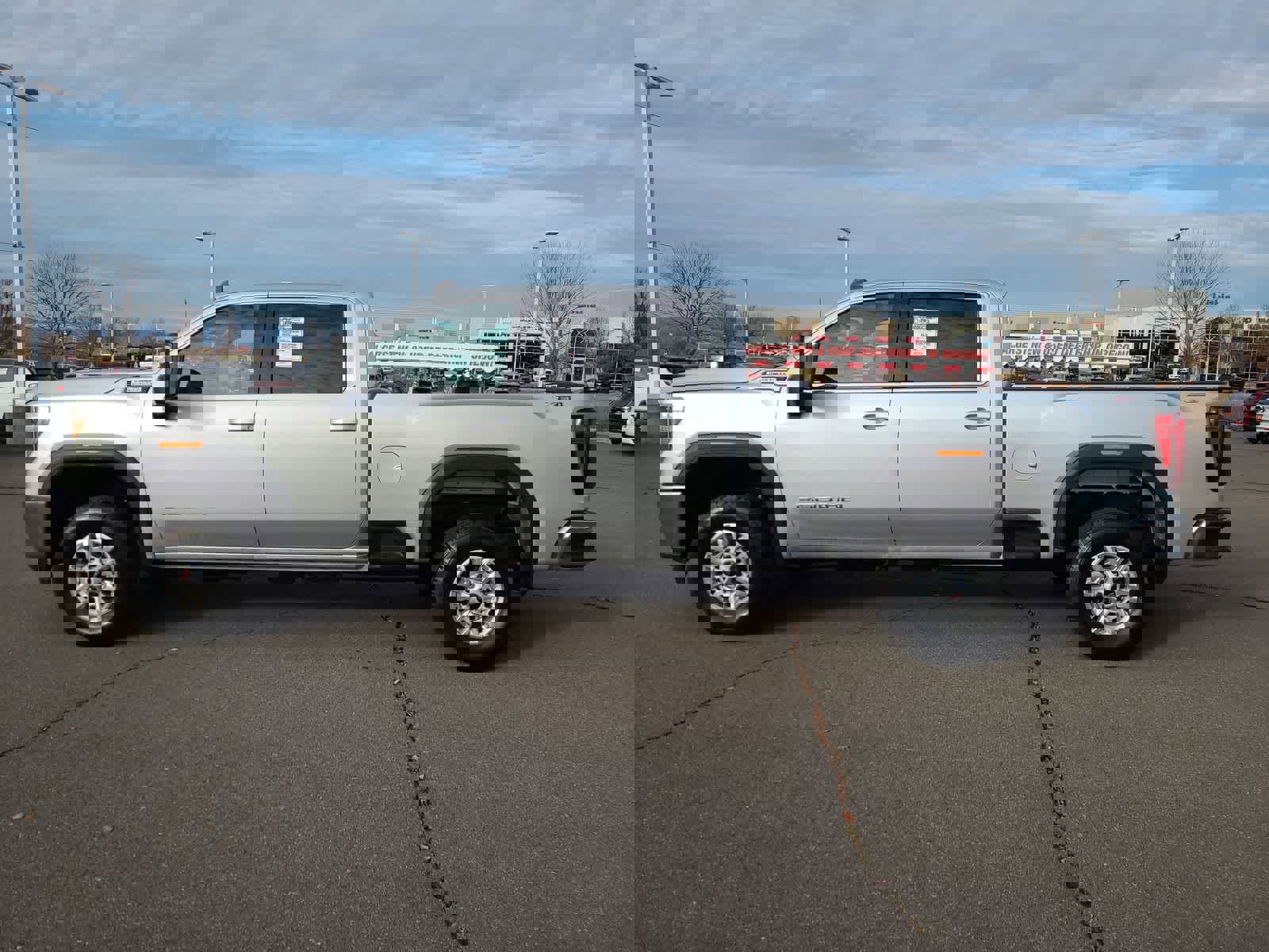 Used 2020 GMC Sierra 2500 SLE image 11