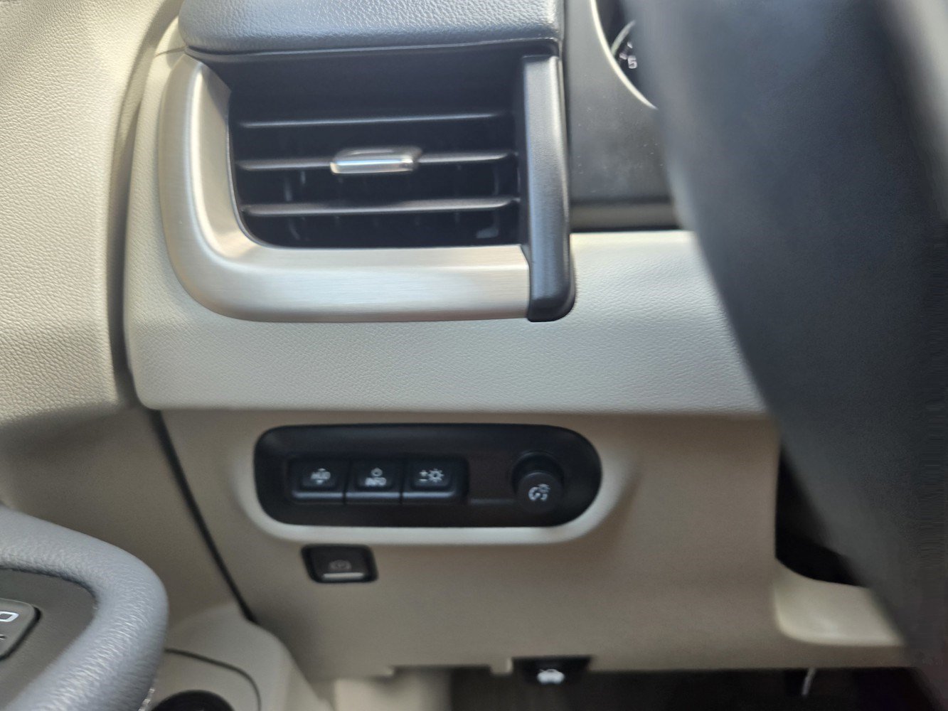 Used 2022 GMC Terrain Denali w/ Denali Premium Package AWD/4WD image 22
