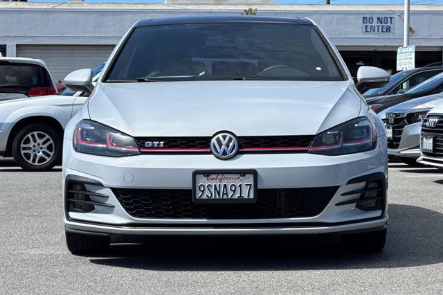 Used 2018 Volkswagen GTI SE w/ SE Leather Package FWD image 8