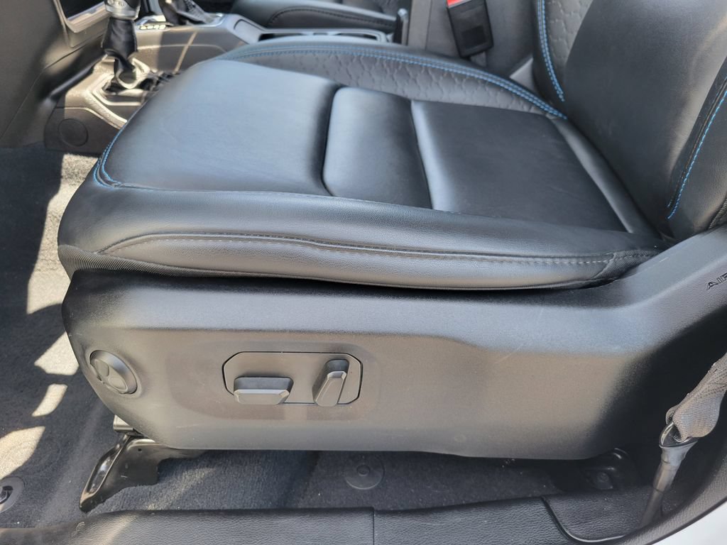 Used 2024 Jeep Wrangler High Altitude AWD/4WD image 16