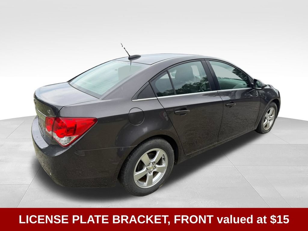 Used 2015 Chevrolet Cruze LT w/ Sun And Sound Package FWD image 6