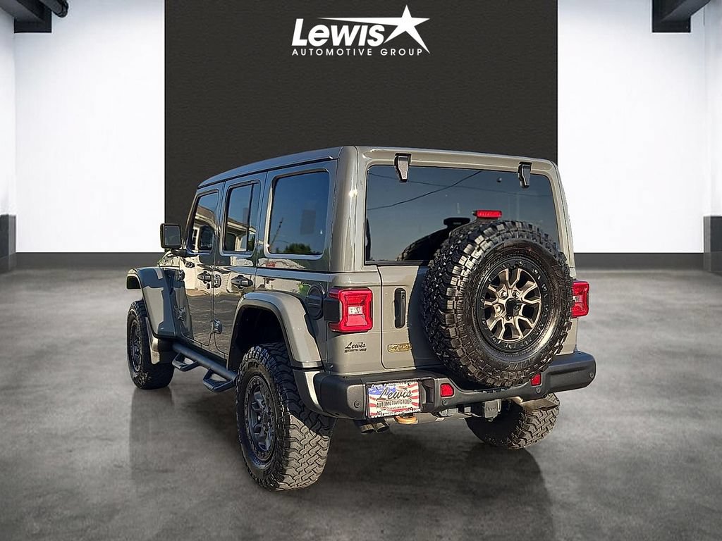 Used 2022 Jeep Wrangler Unlimited Rubicon AWD/4WD image 3