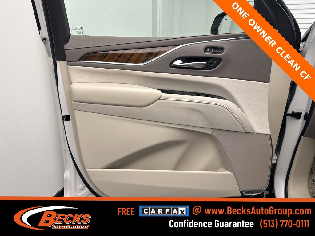 Used 2022 Cadillac Escalade Premium Luxury Platinum image 16