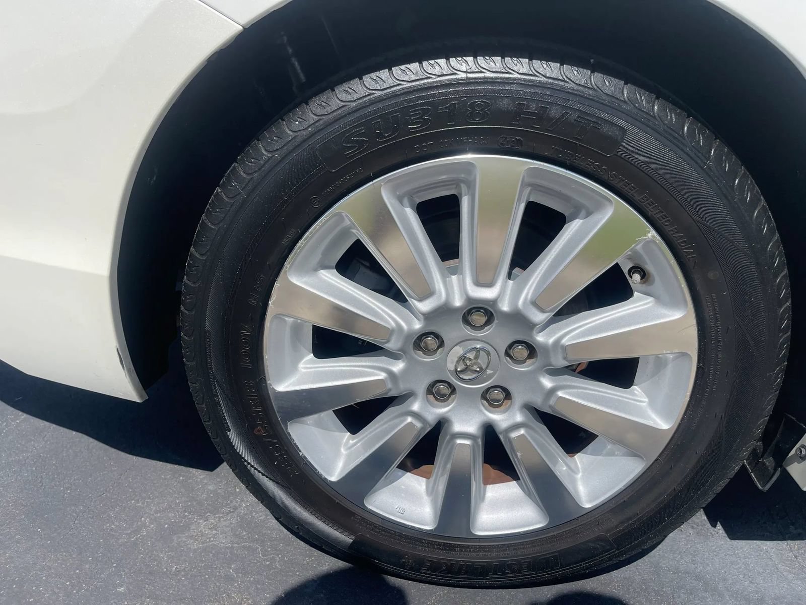 Used 2013 Toyota Sienna Limited w/ Advanced Technology Pkg FWD image 32