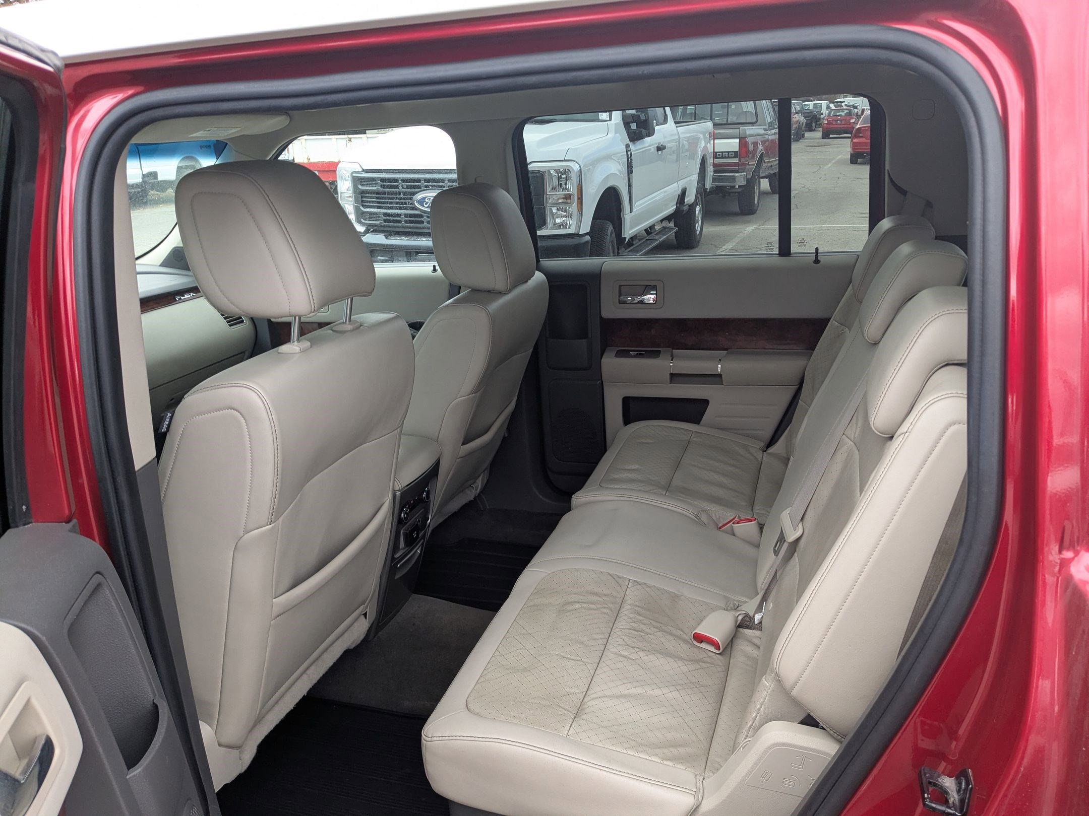 Used 2010 Ford Flex Limited image 27