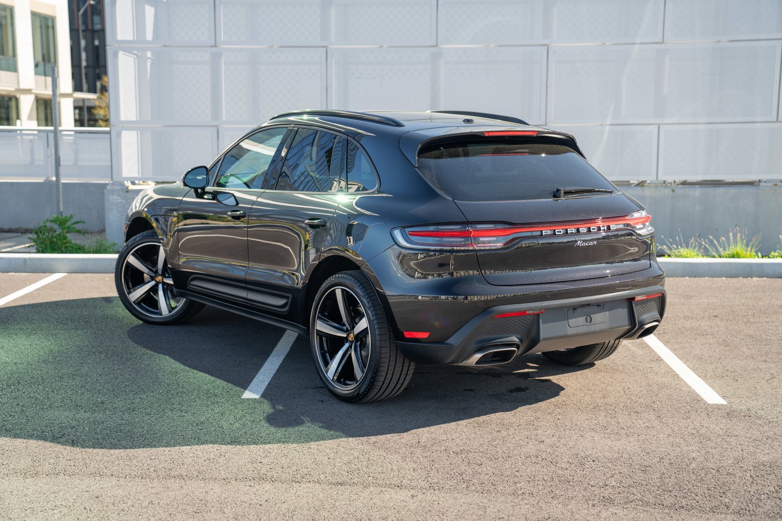New 2026 Porsche Macan AWD/4WD image 3