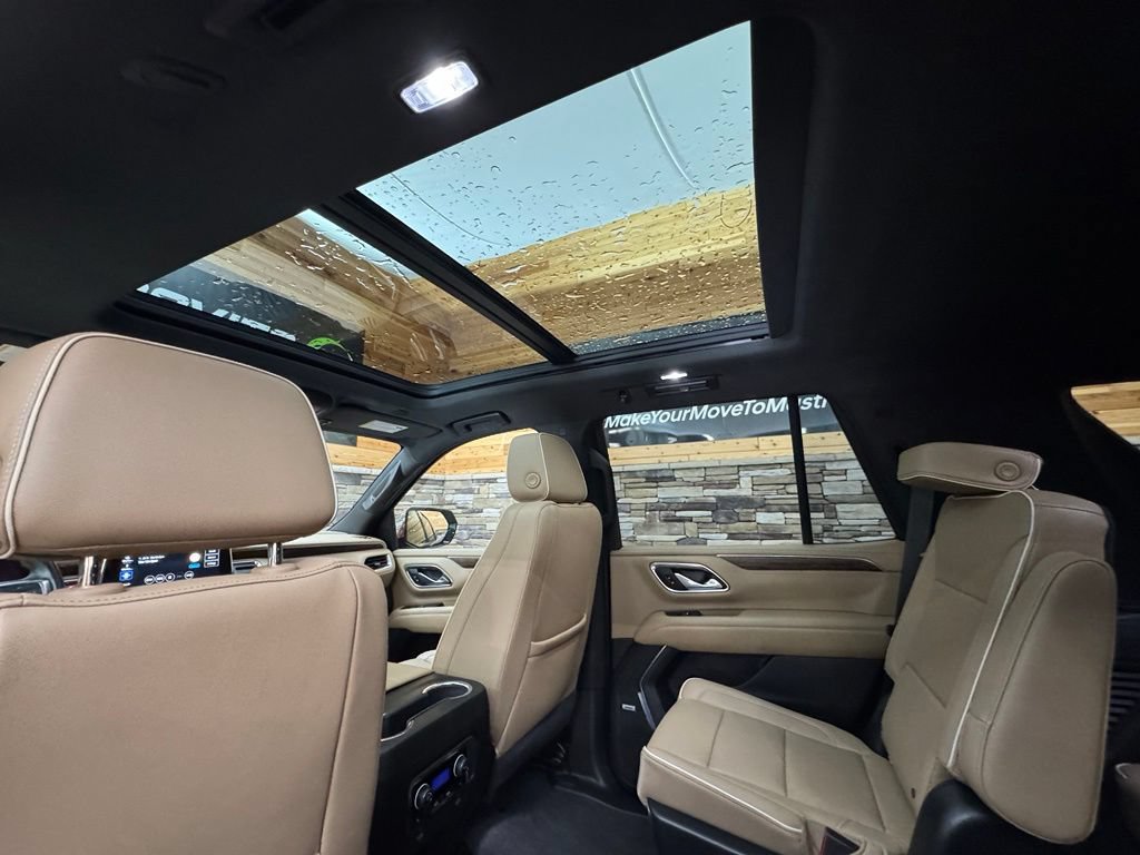 Used 2021 Chevrolet Tahoe Premier AWD/4WD image 33
