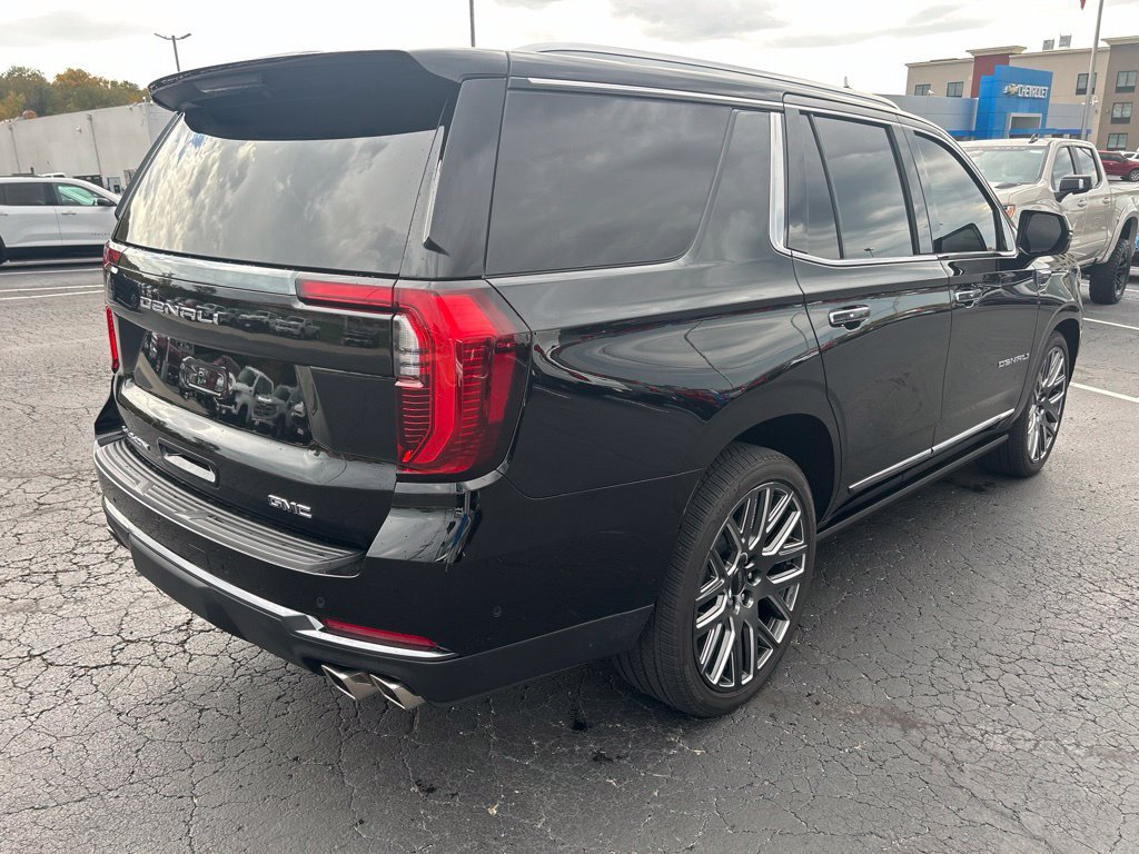 Used 2026 GMC Yukon Denali Ultimate AWD/4WD image 5