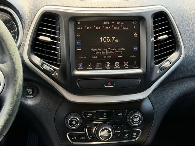 Used 2016 Jeep Cherokee Limited FWD image 17